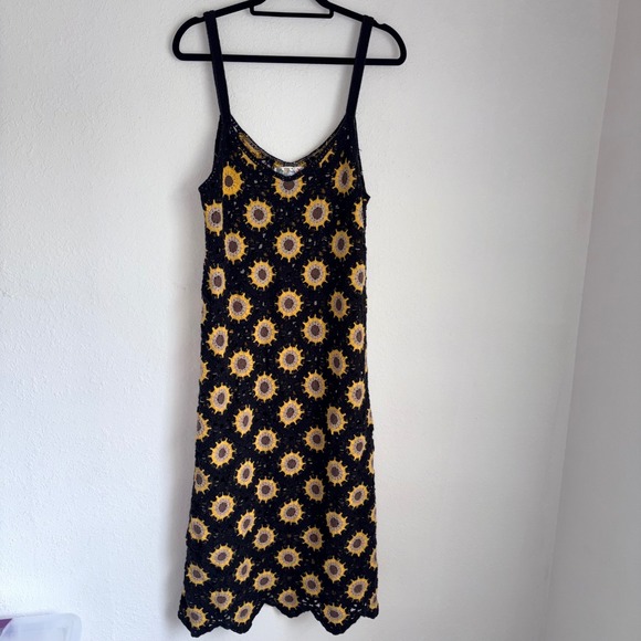 India Boutique Dresses & Skirts - India Boutique Crochet Sunflower Midi Dress small Black  Boho Festival Knit